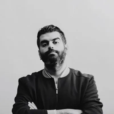 Tours by locals | Meet your local guide with showaround.com