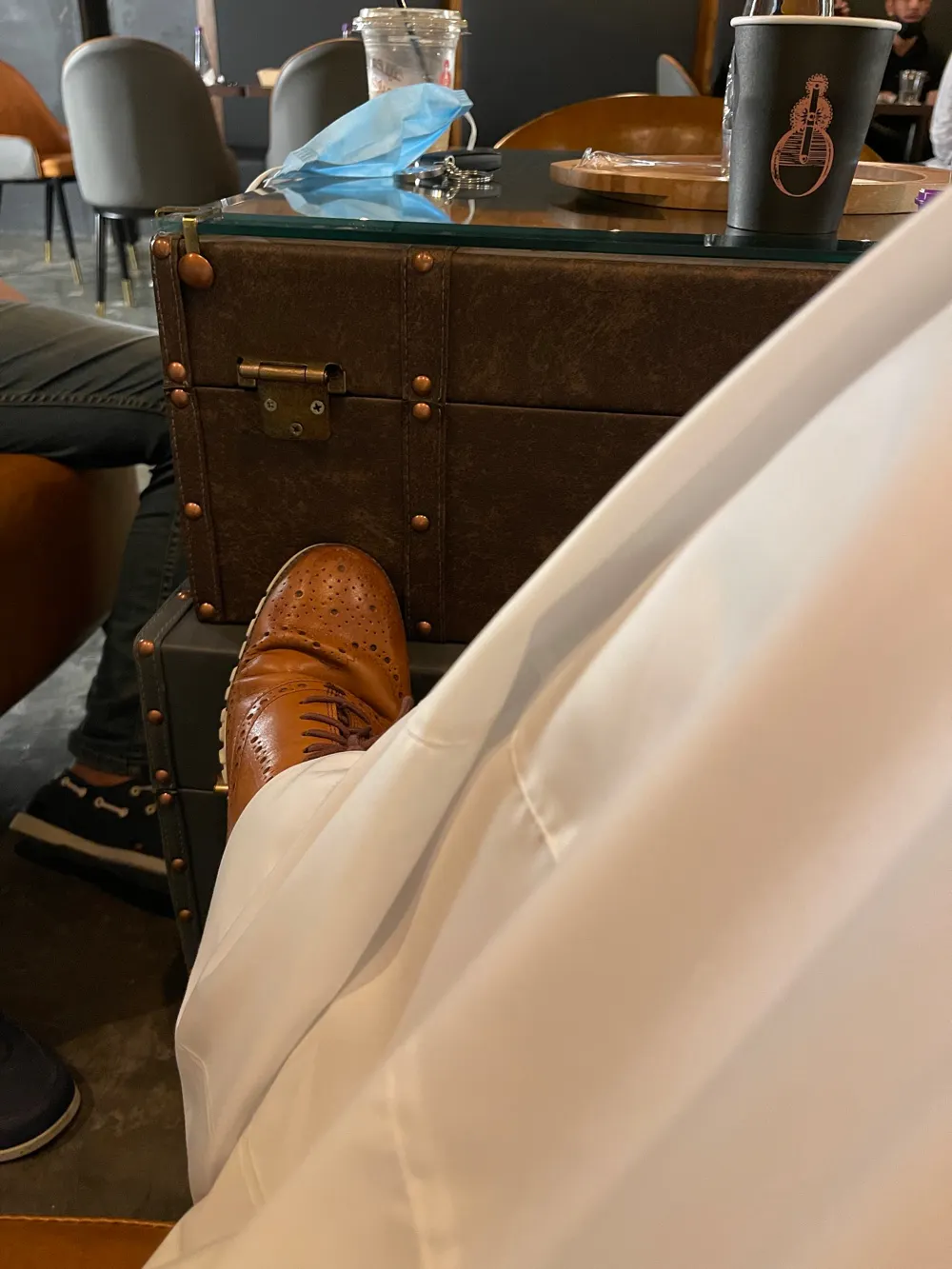Tours by locals | Meet your local guide with showaround.com