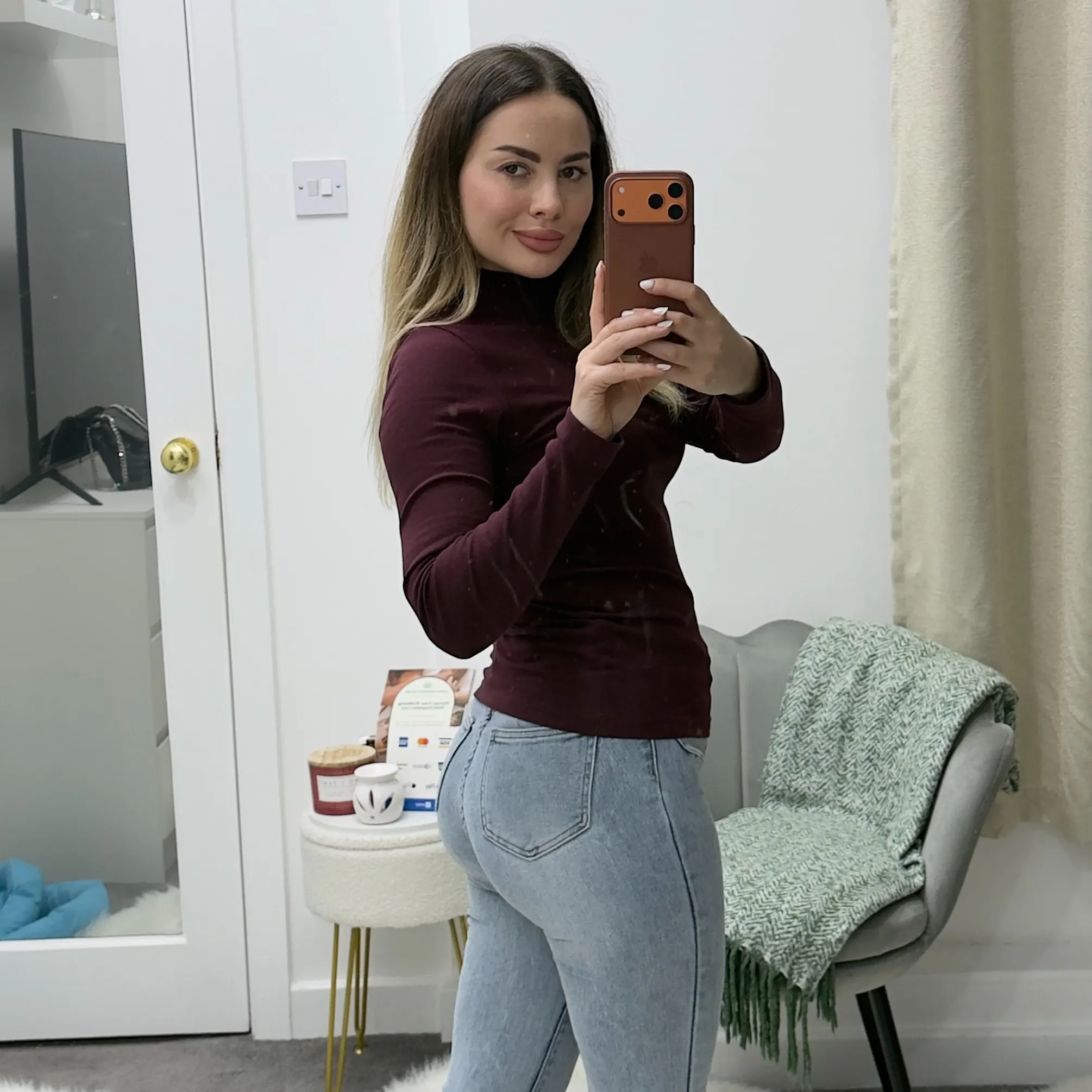 Local Rebecca #263 from london, united-kingdom | Showaround