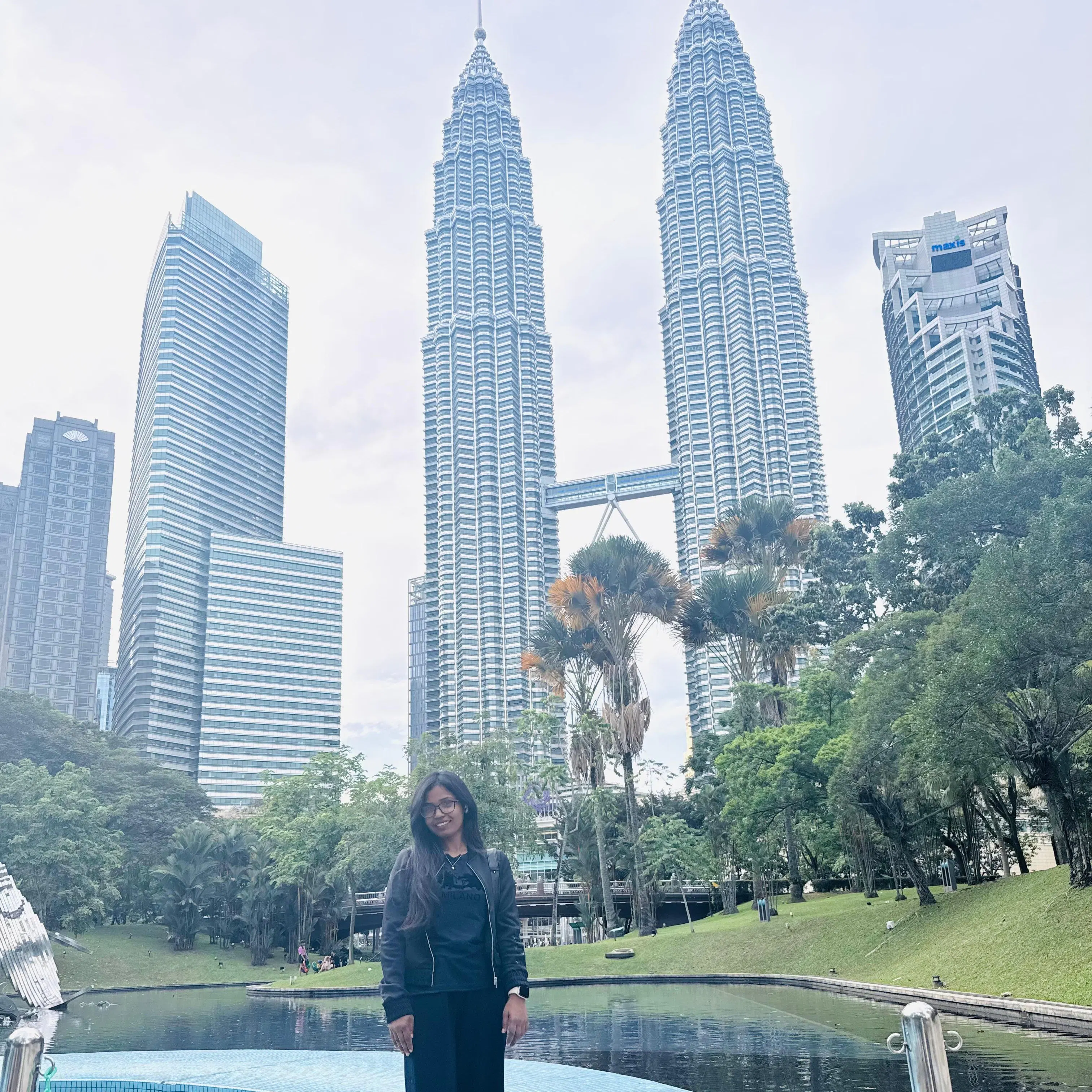 Tours by locals | Meet your local guide with showaround.com