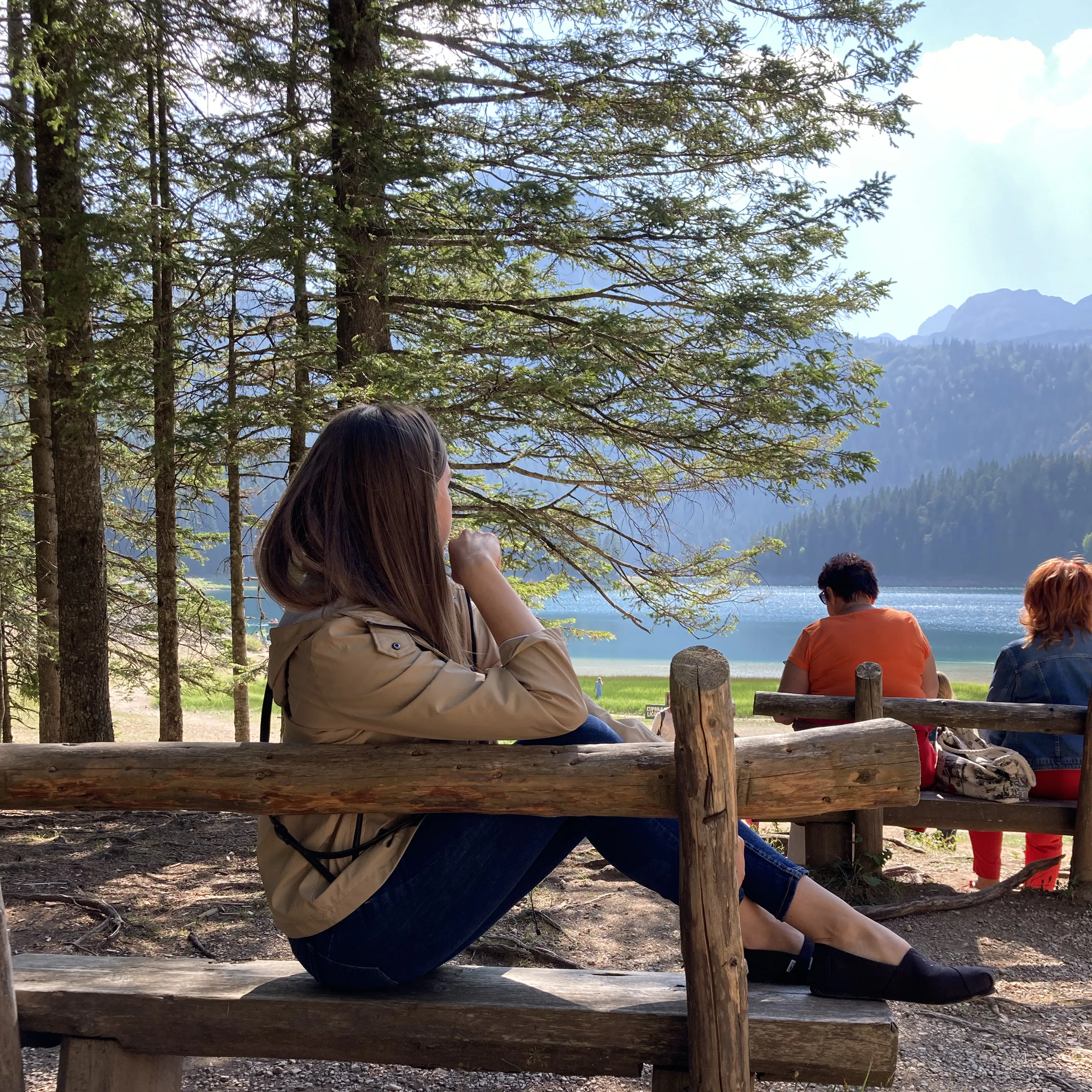 Tours by locals | Meet your local guide with showaround.com