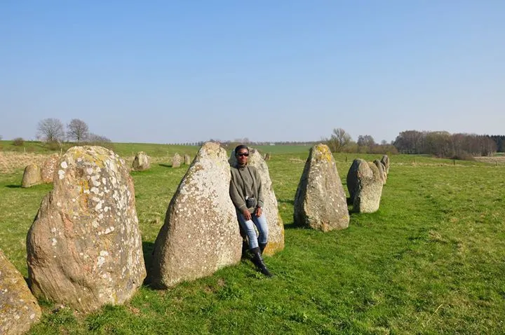 Tours by locals | Meet your local guide with showaround.com