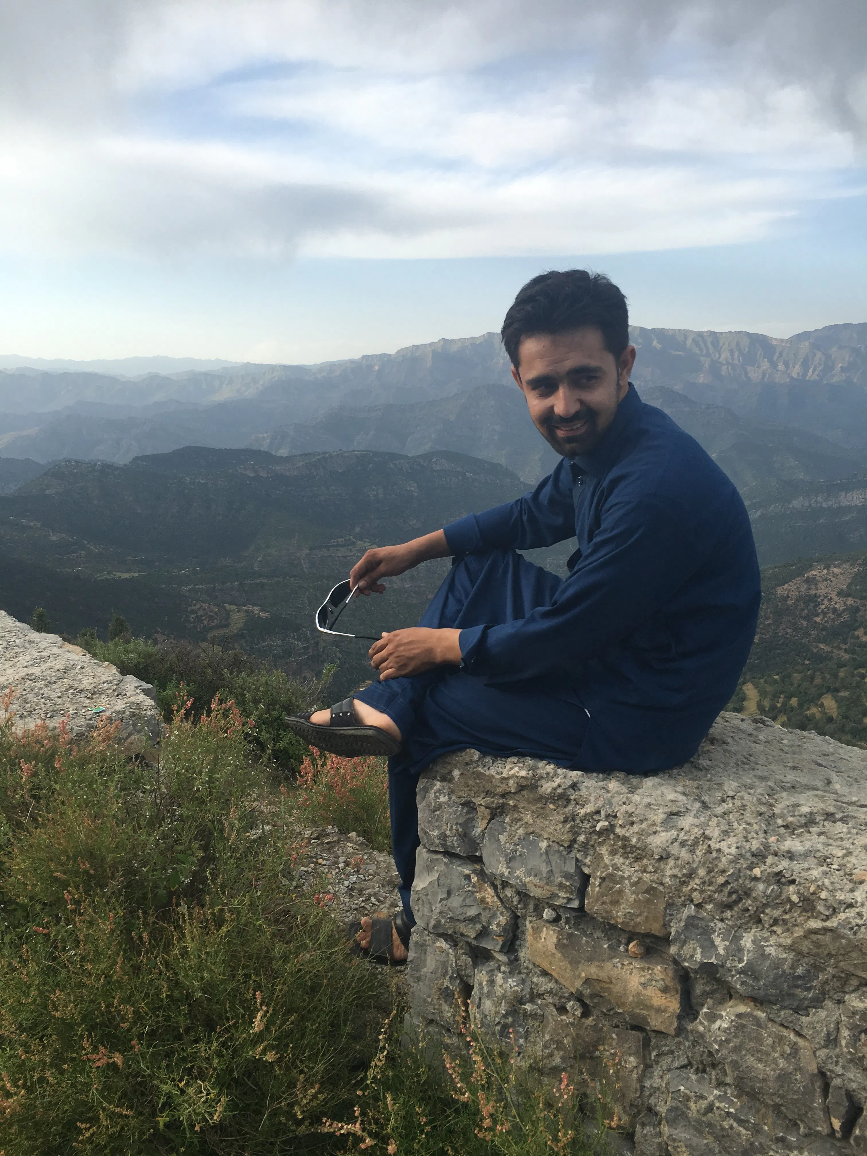 Tours by locals | Meet your local guide with showaround.com